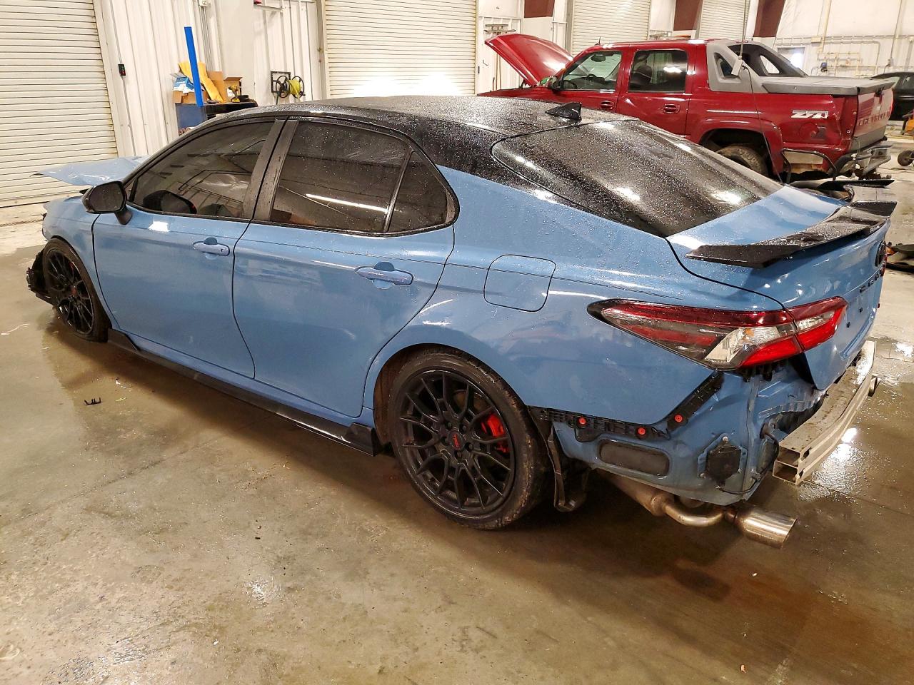 2022 TOYOTA CAMRY TRD photo 2