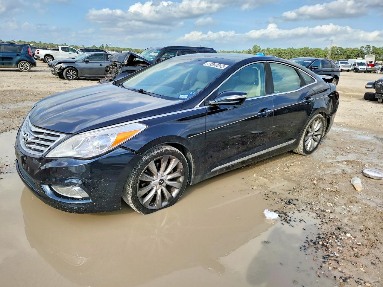 2013 HYUNDAI AZERA