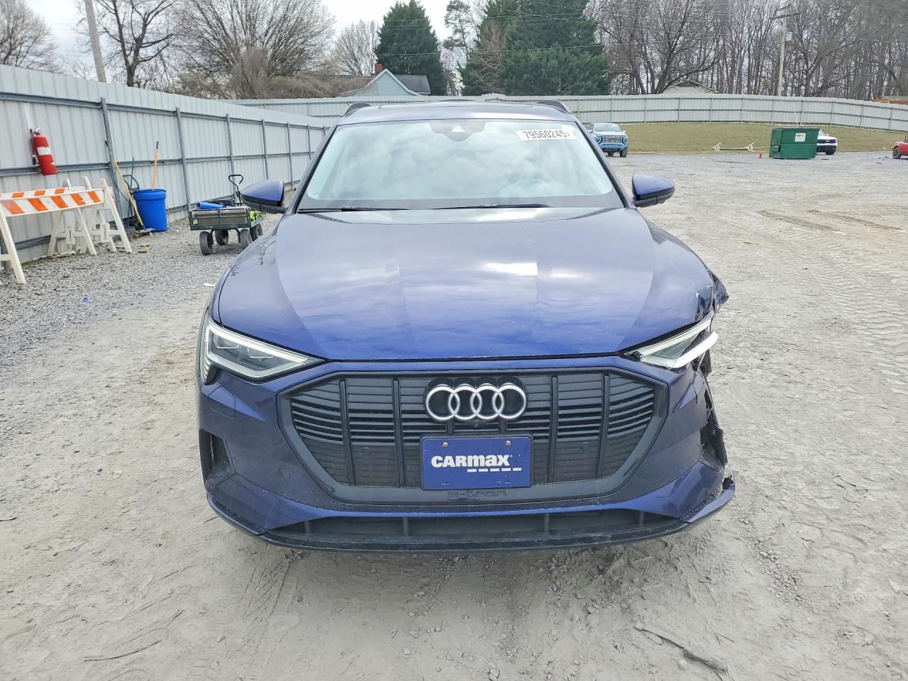 2022 AUDI E-TRON PREMIUM photo 5