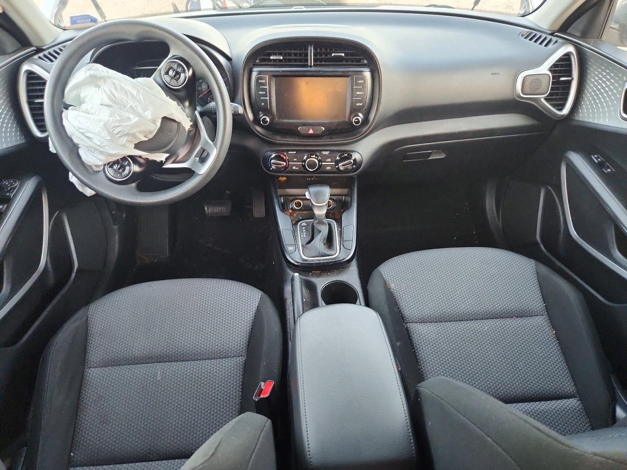 2022 KIA SOUL LX photo 15