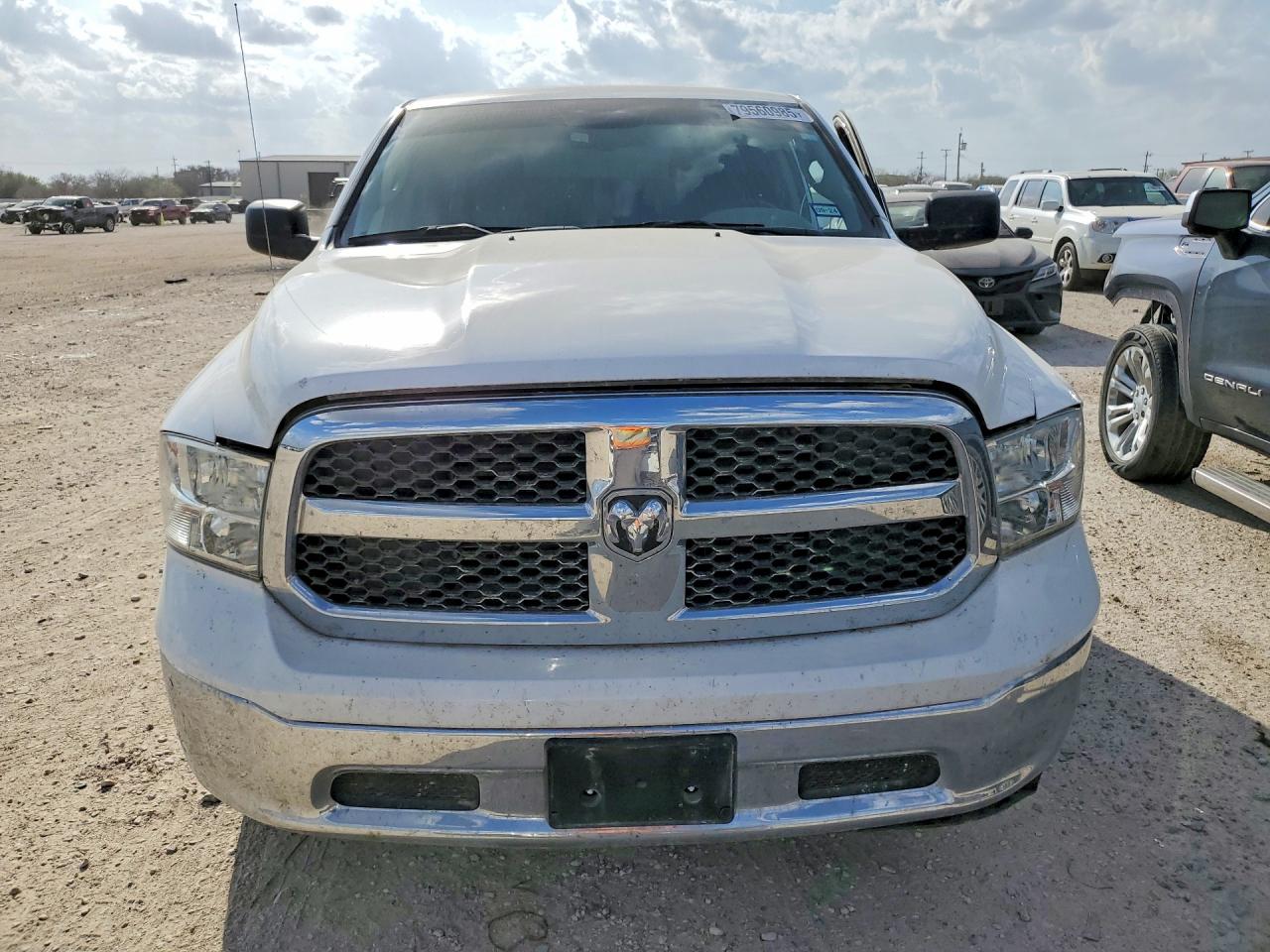 2022 RAM 1500 CLASSIC TRADESMAN photo 9
