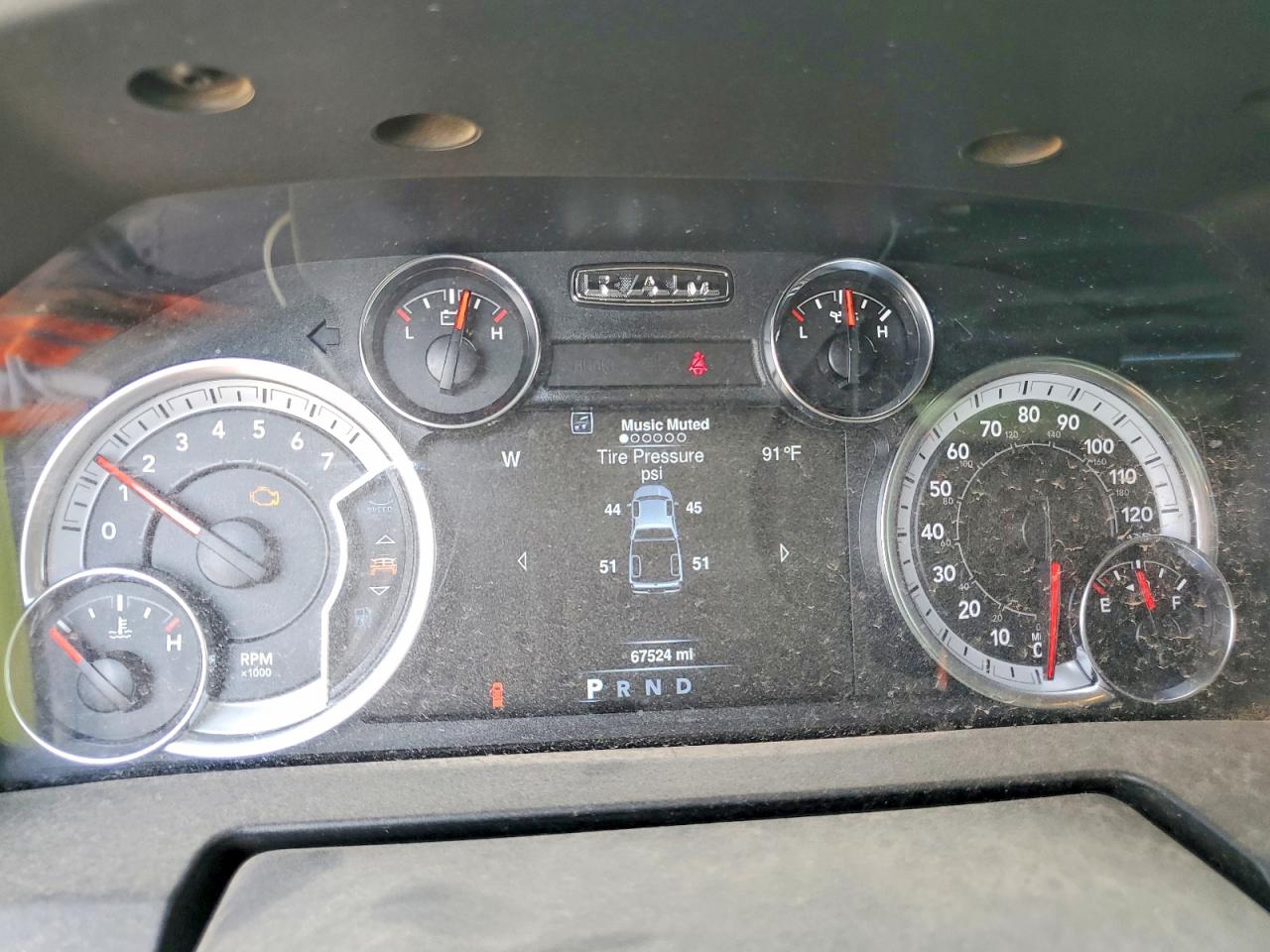 2022 RAM 1500 CLASSIC TRADESMAN photo 17
