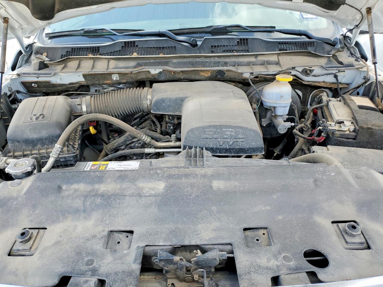 2022 RAM 1500 CLASSIC TRADESMAN photo 21