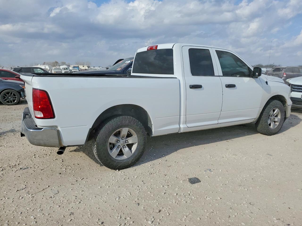 2022 RAM 1500 CLASSIC TRADESMAN photo 5