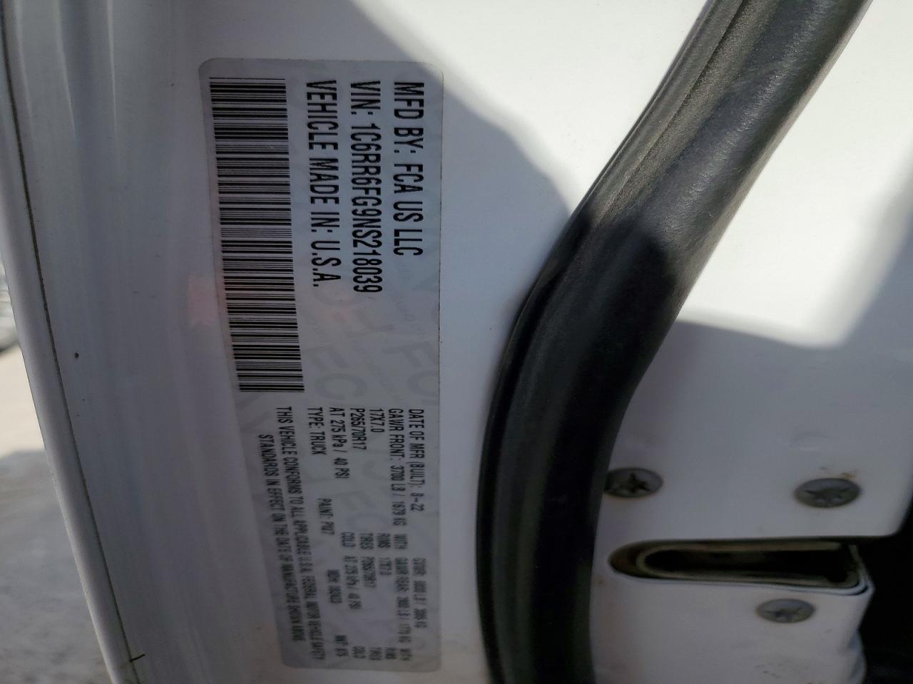2022 RAM 1500 CLASSIC TRADESMAN photo 23