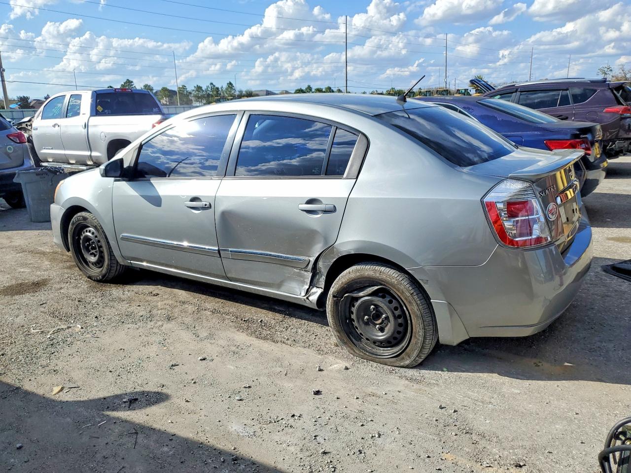 2012 NISSAN SENTRA 2.0 photo 2