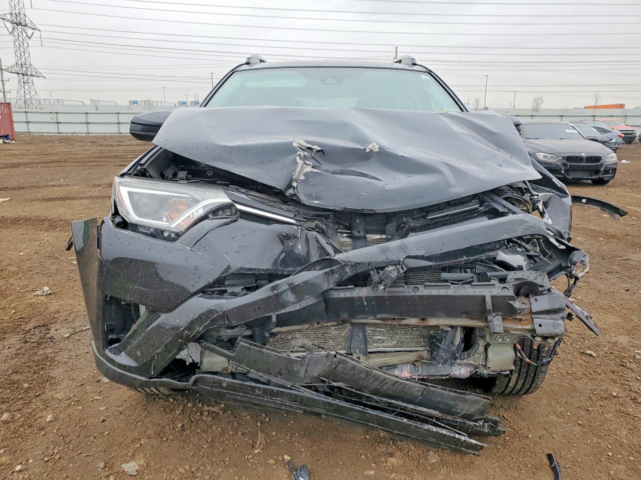 2018 TOYOTA RAV4 LE photo 5