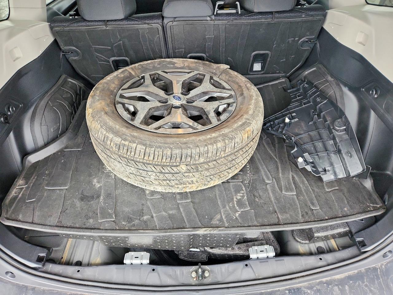 2024 SUBARU FORESTER PREMIUM photo 13