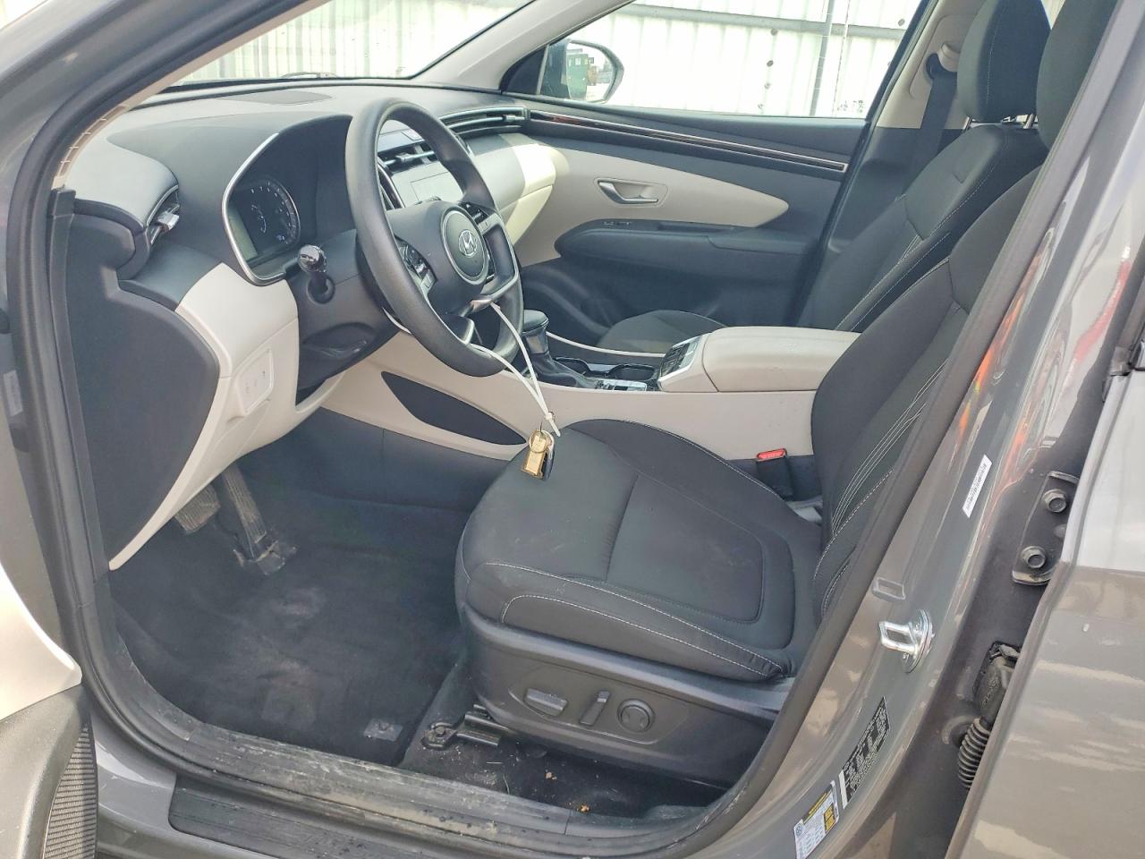 2024 HYUNDAI TUCSON SEL photo 13