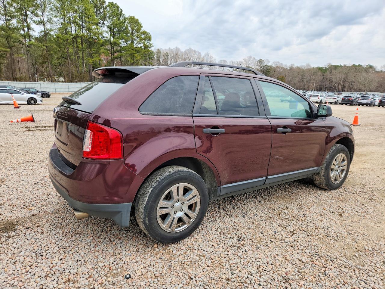 2011 FORD EDGE SE photo 5