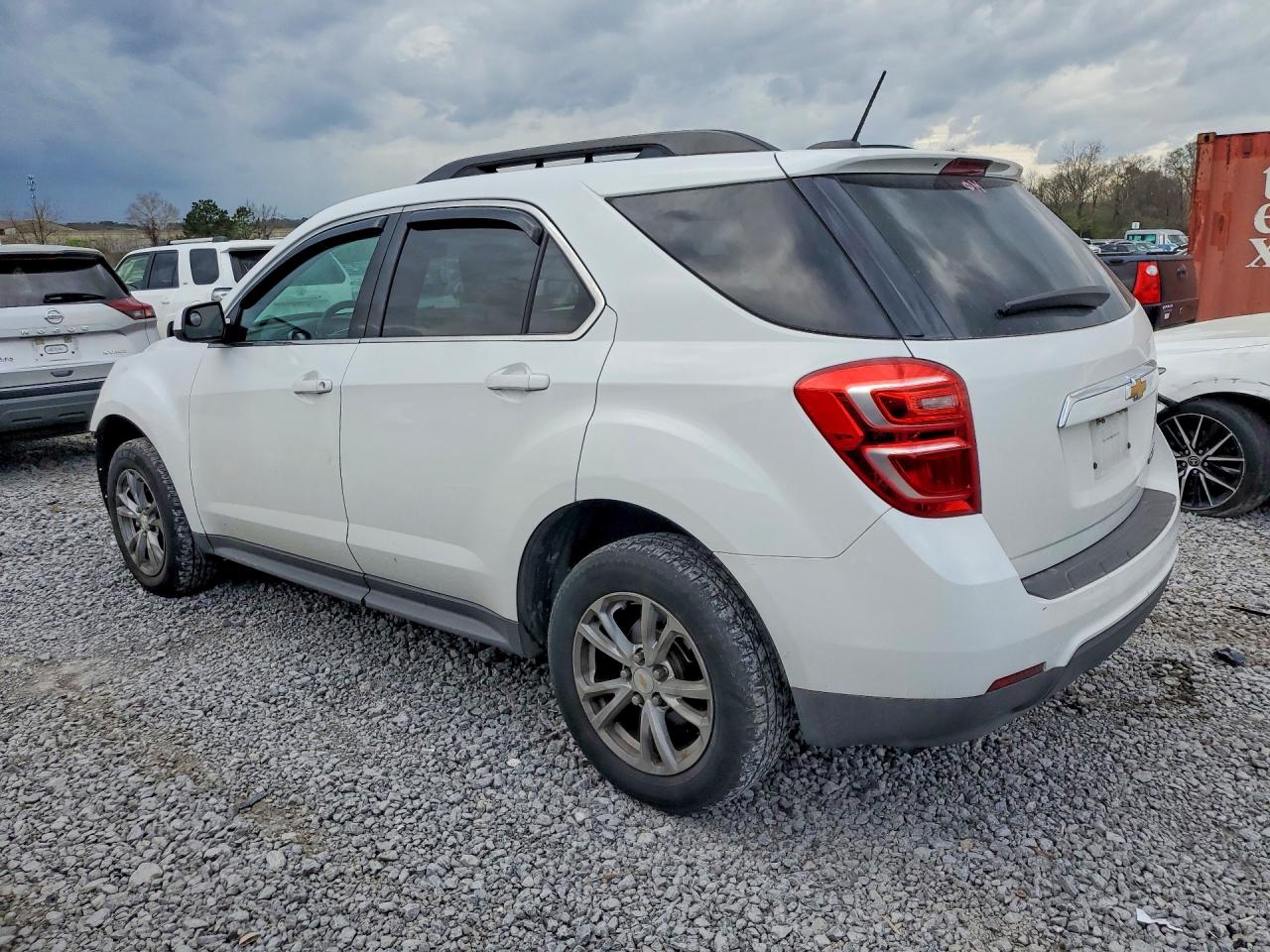 2016 CHEVROLET EQUINOX LT photo 3