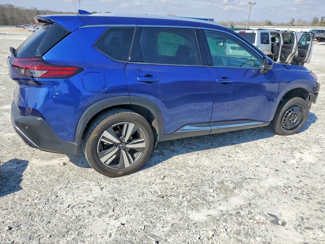 2023 NISSAN ROGUE SL photo 7