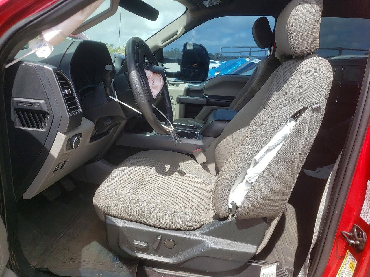 2020 FORD F150 SUPERCREW photo 7