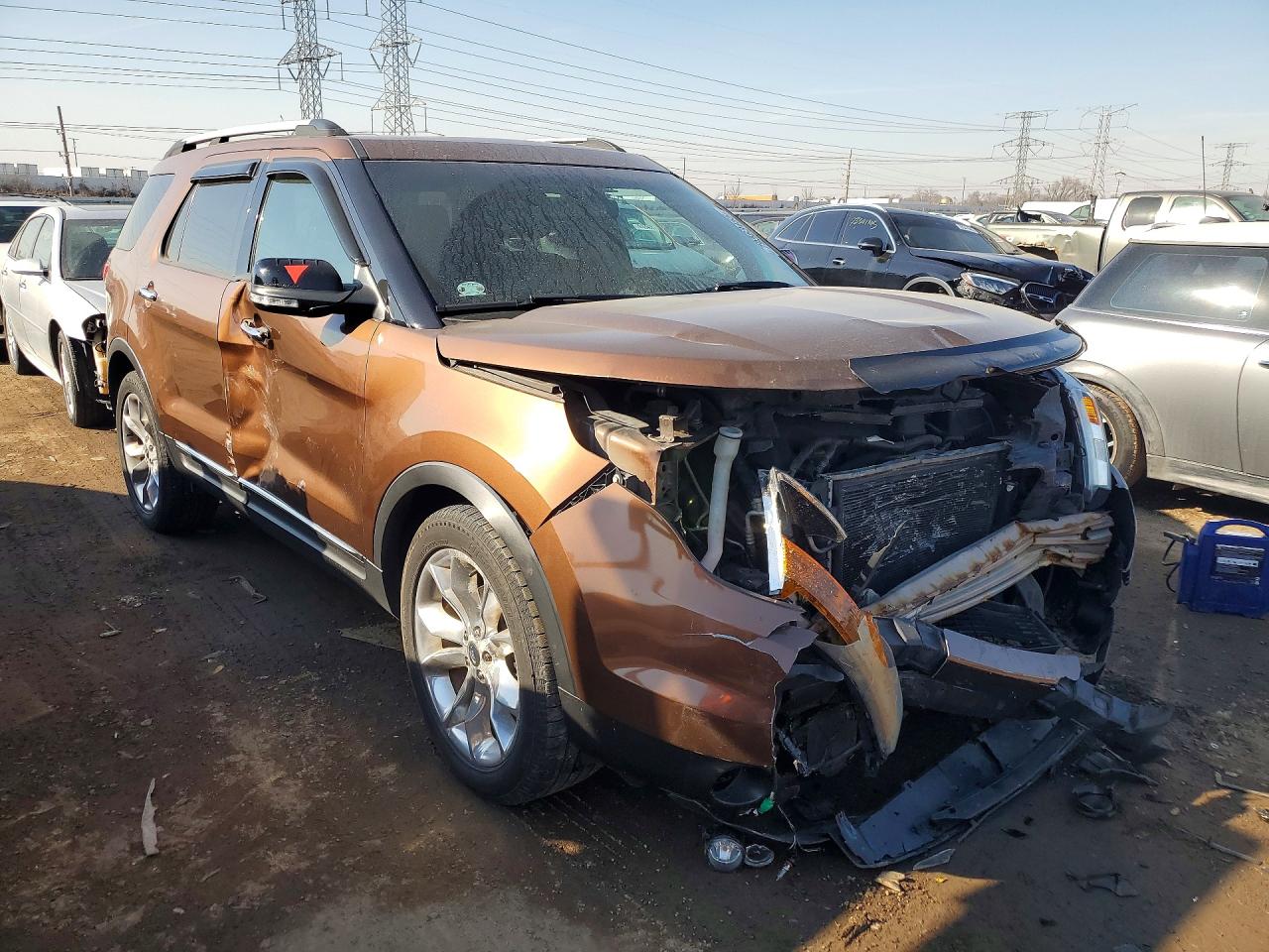 2011 FORD EXPLORER XLT photo 4