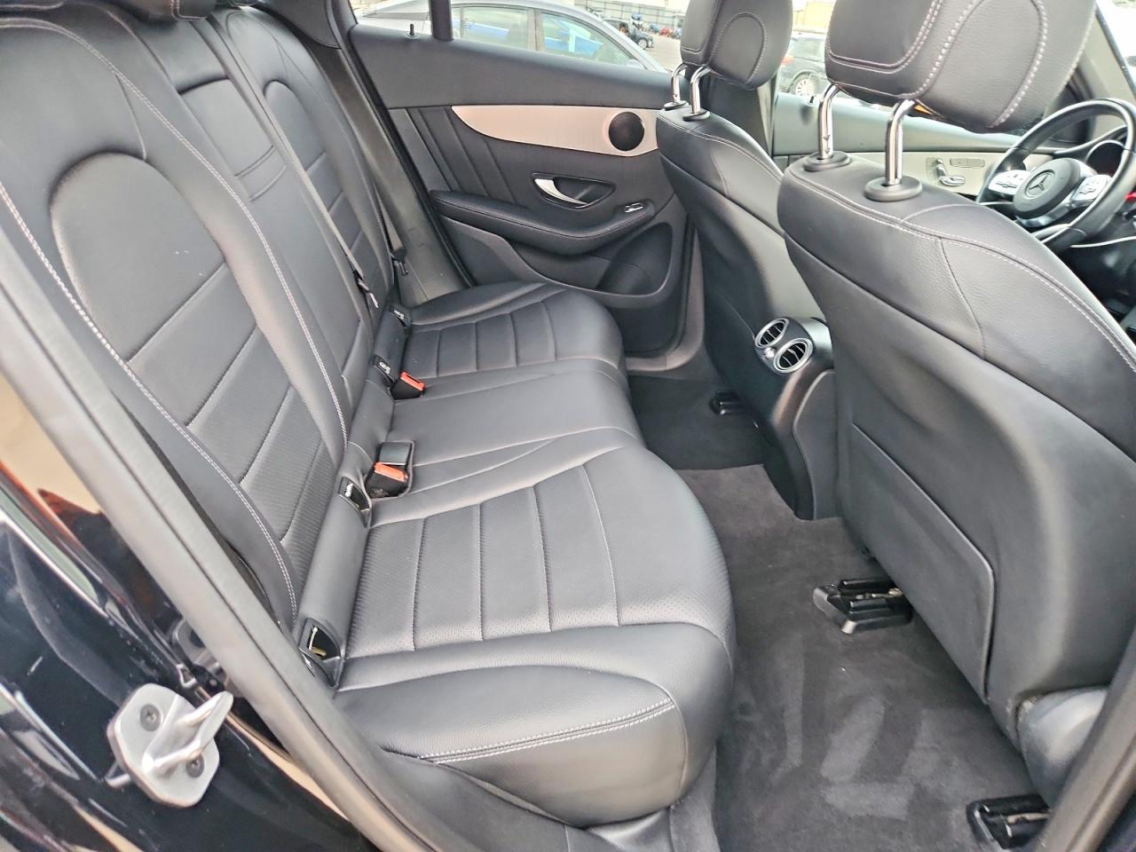 2022 MERCEDES-BENZ GLC 300 photo 10