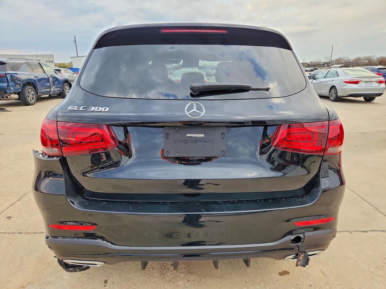2022 MERCEDES-BENZ GLC 300 photo 6