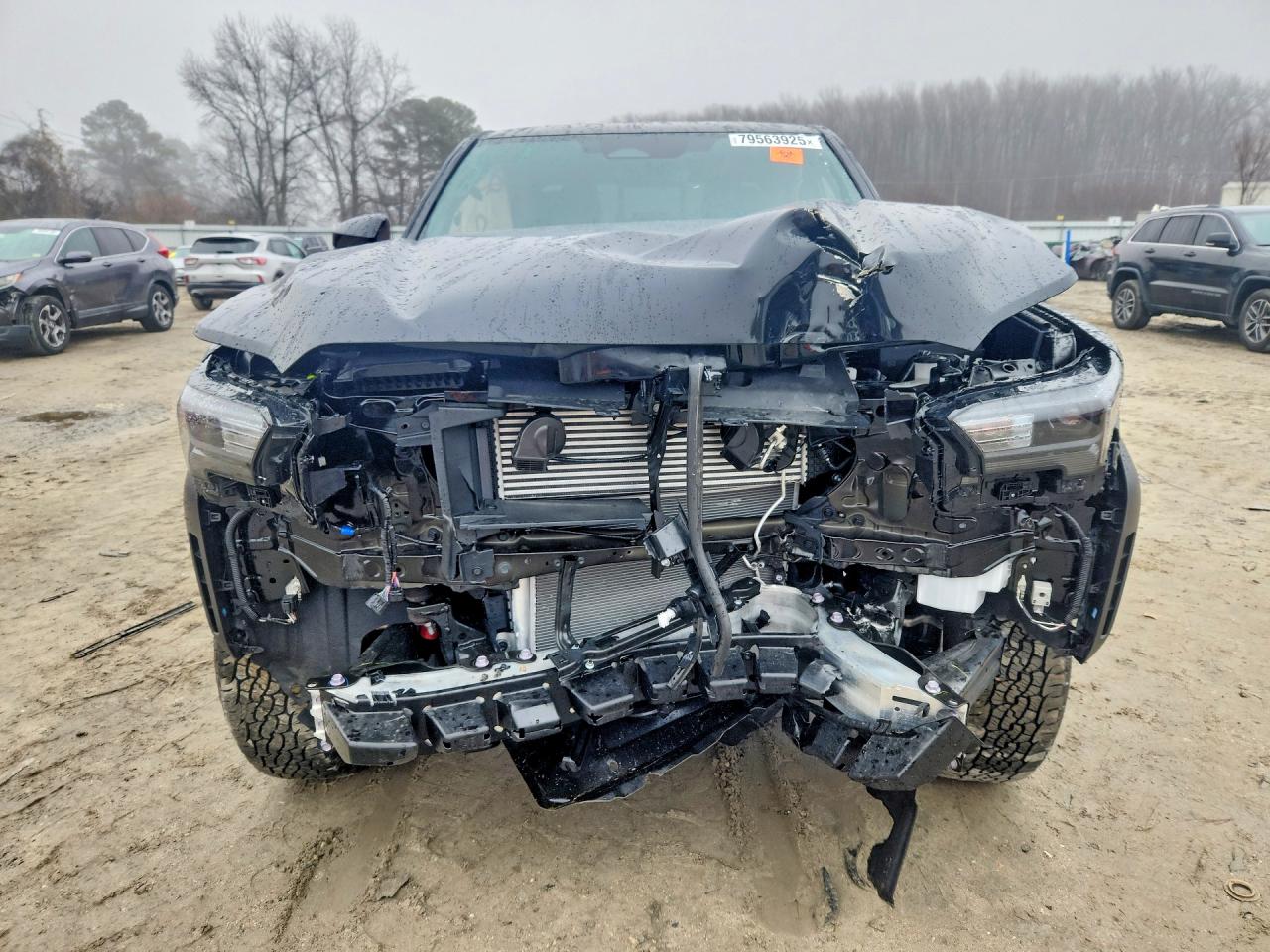 2025 TOYOTA TACOMA TRD OFF-ROAD photo 5