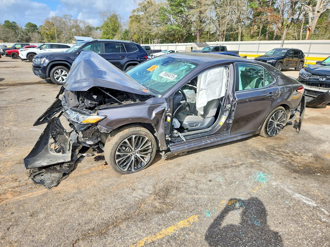 2020 TOYOTA CAMRY