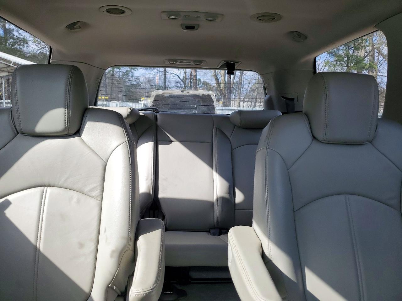 2008 GMC ACADIA SLT-2 photo 19