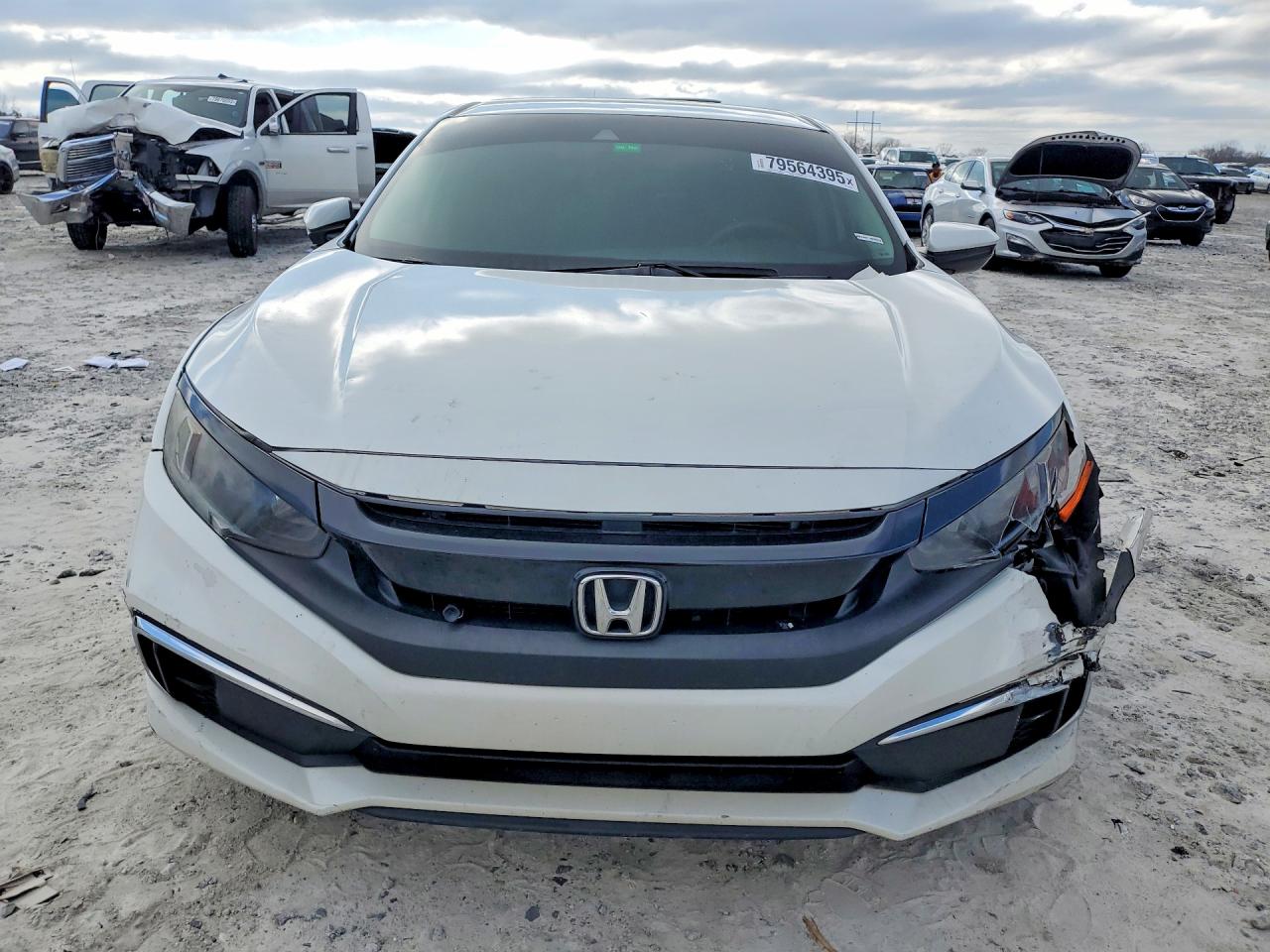 2020 HONDA CIVIC LX photo 13
