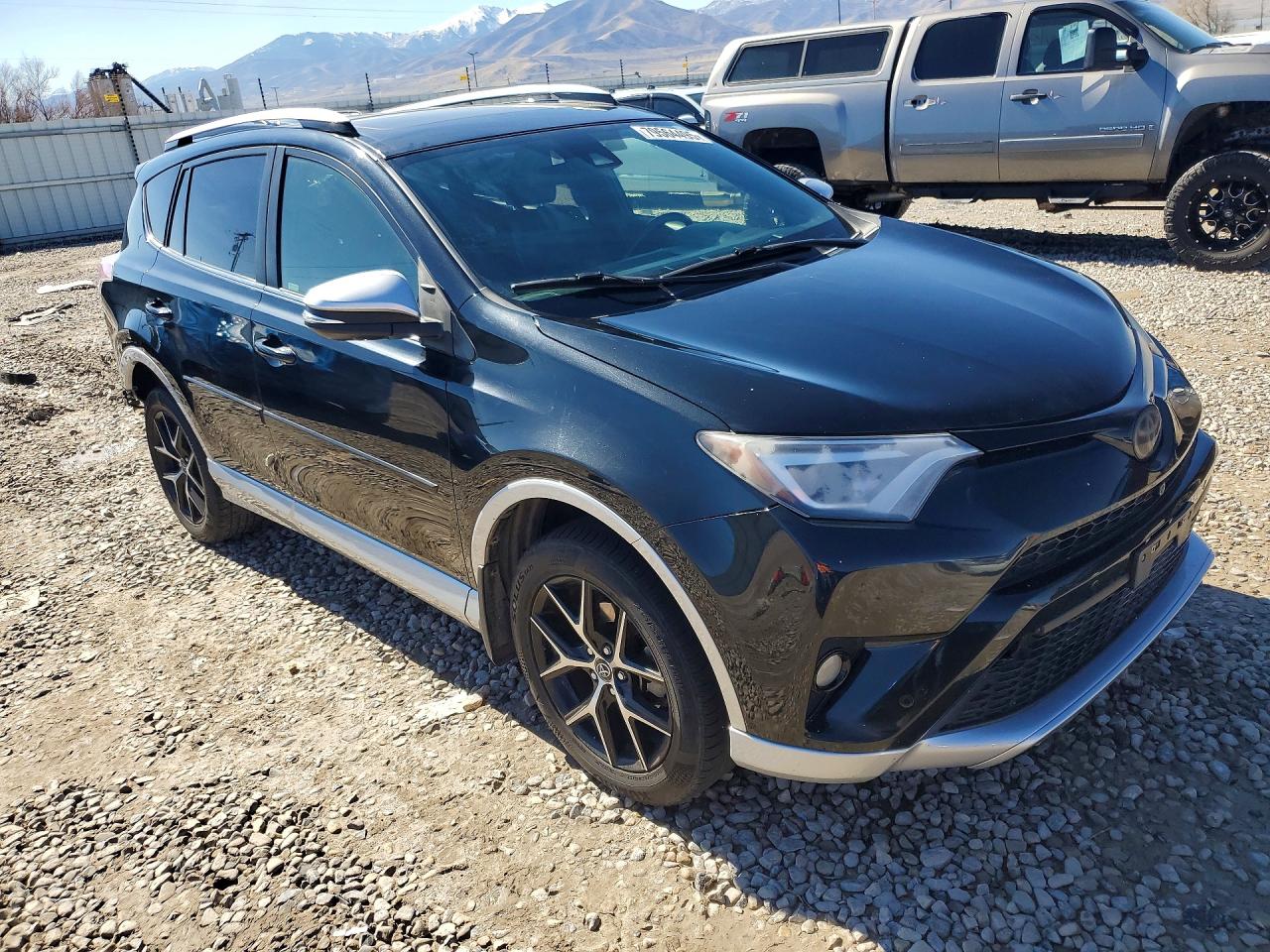 2016 TOYOTA RAV4 SE photo 10