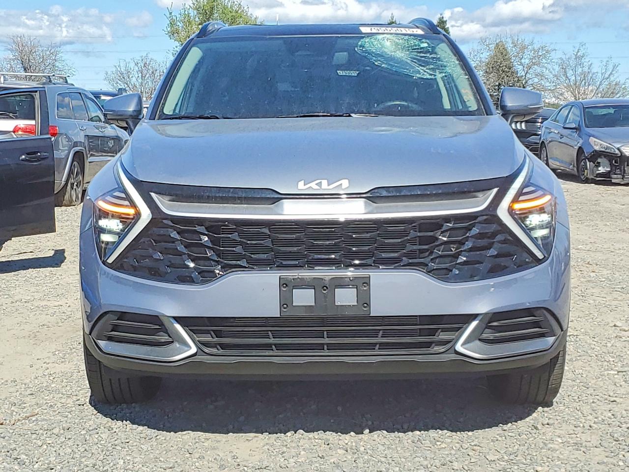 2025 KIA SPORTAGE photo 5