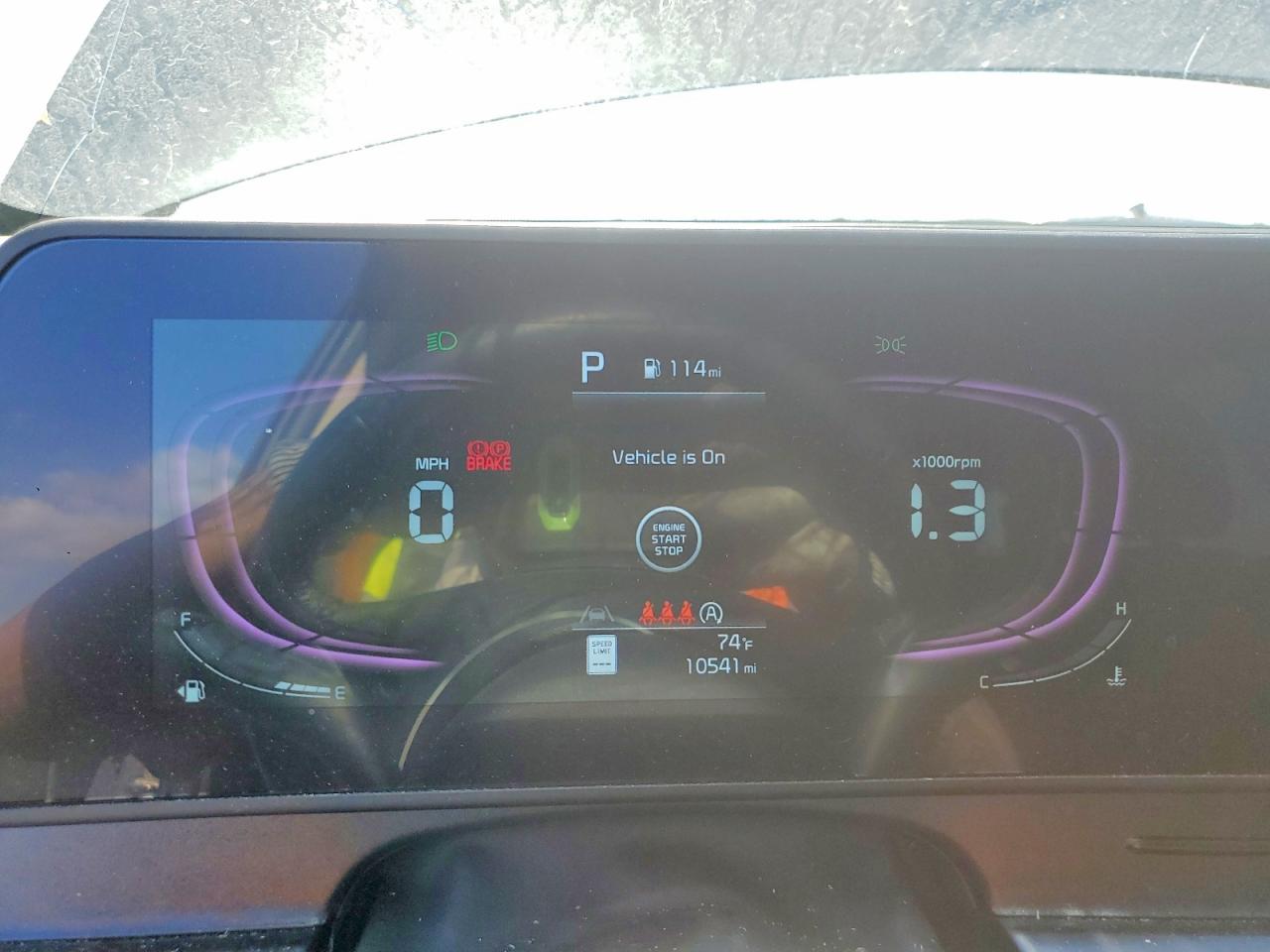 2025 KIA SPORTAGE photo 9