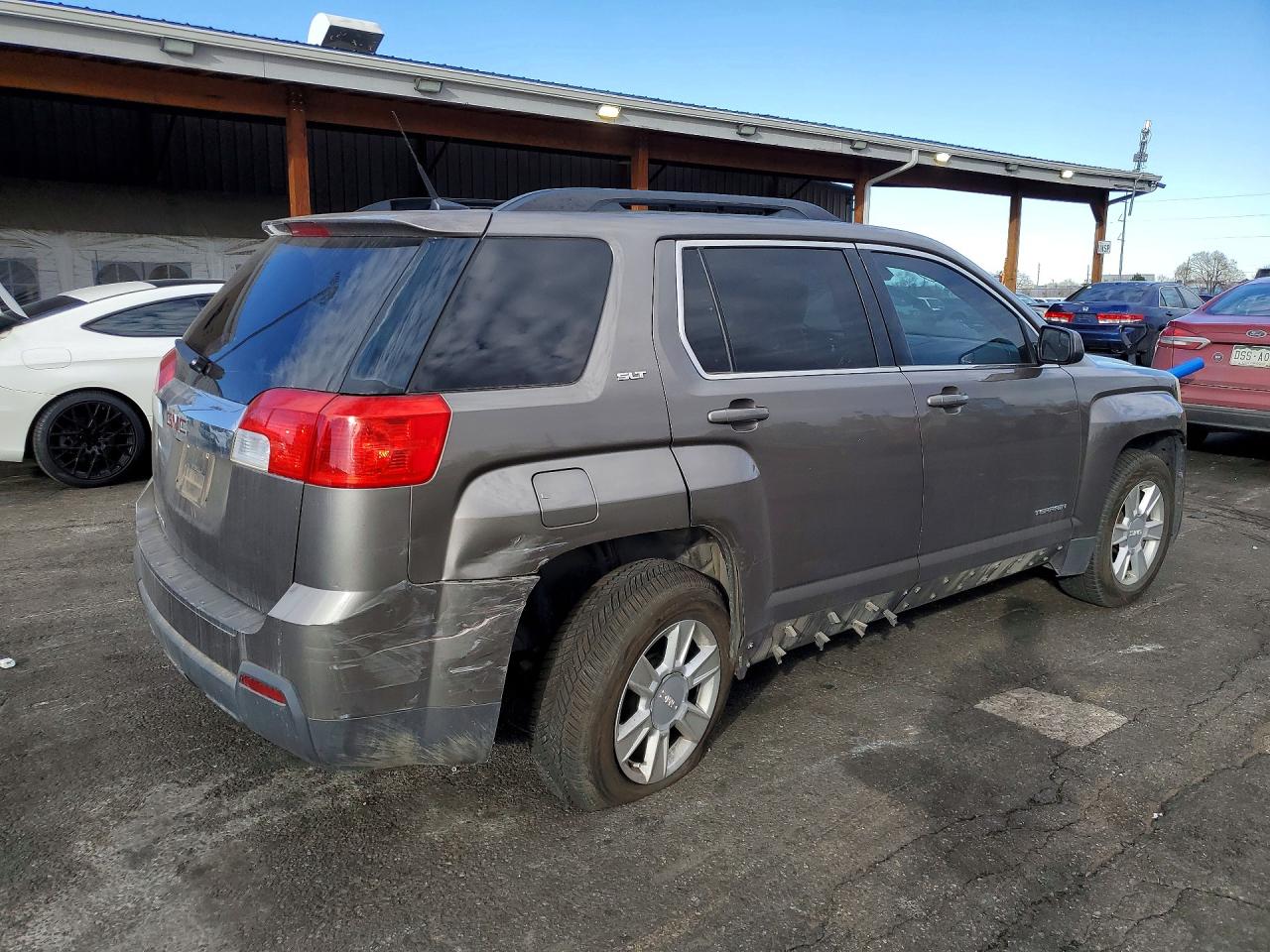 2012 GMC TERRAIN SLT photo 5