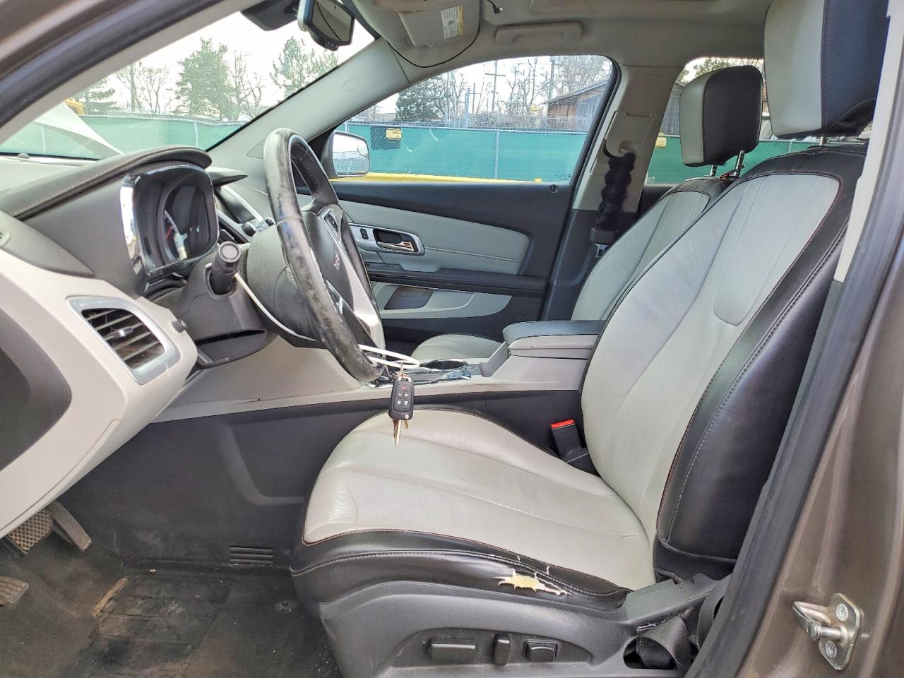 2012 GMC TERRAIN SLT photo 13