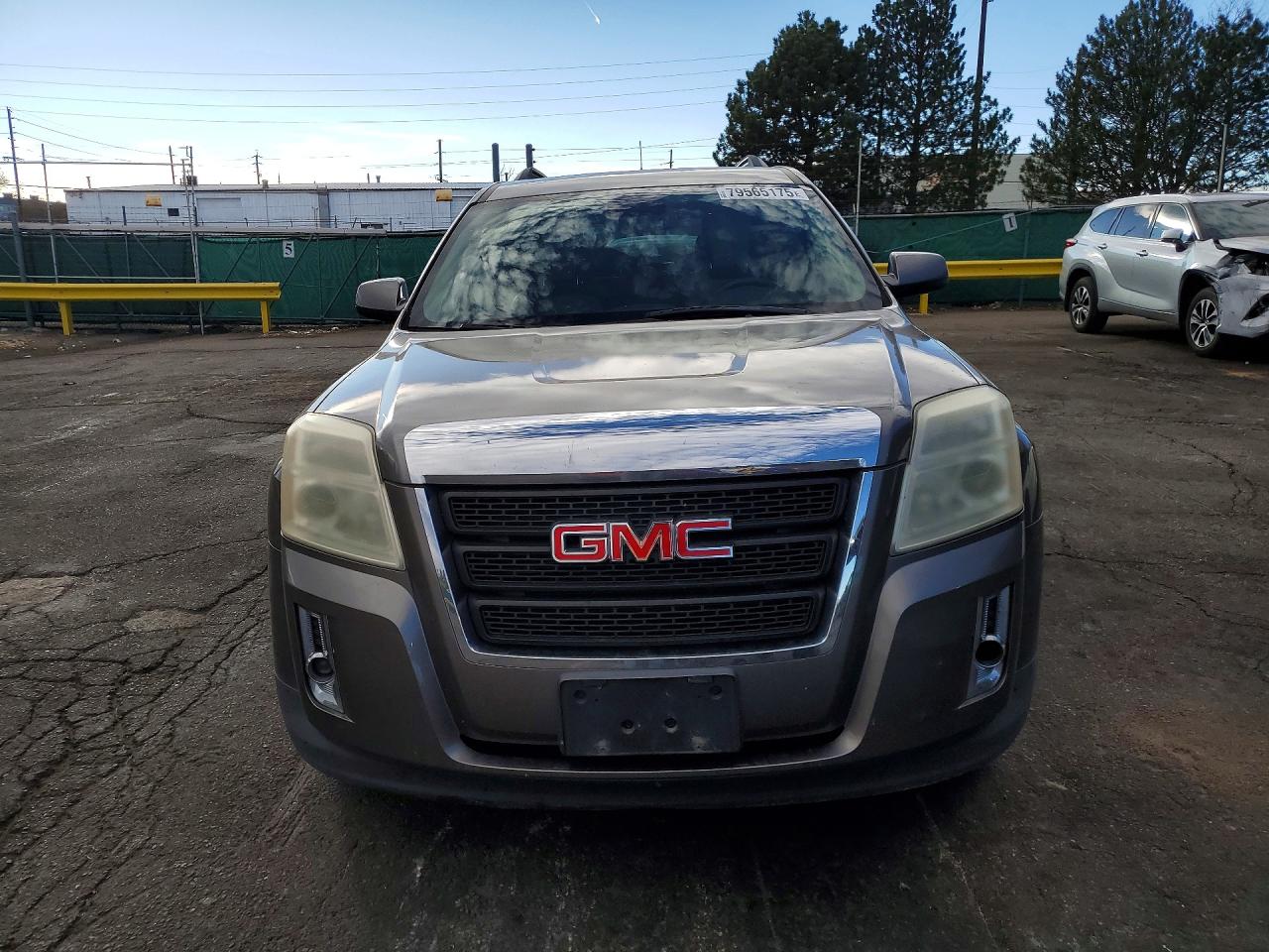 2012 GMC TERRAIN SLT photo 9