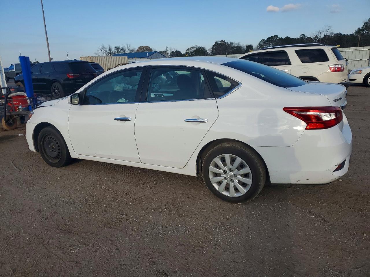 2019 NISSAN SENTRA S photo 2