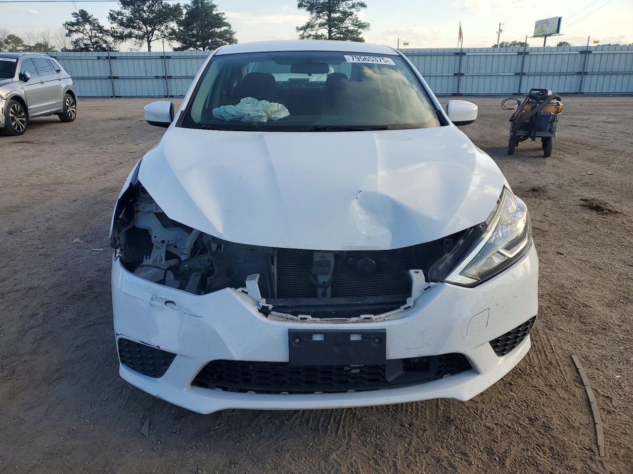 2019 NISSAN SENTRA S photo 5