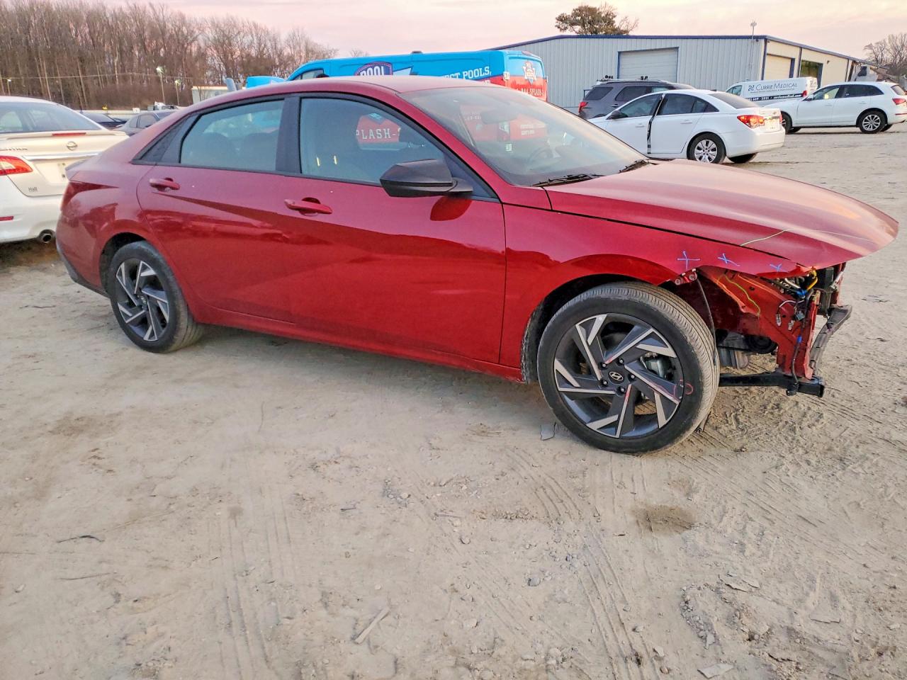 2025 HYUNDAI ELANTRA SEL SPORT photo 4