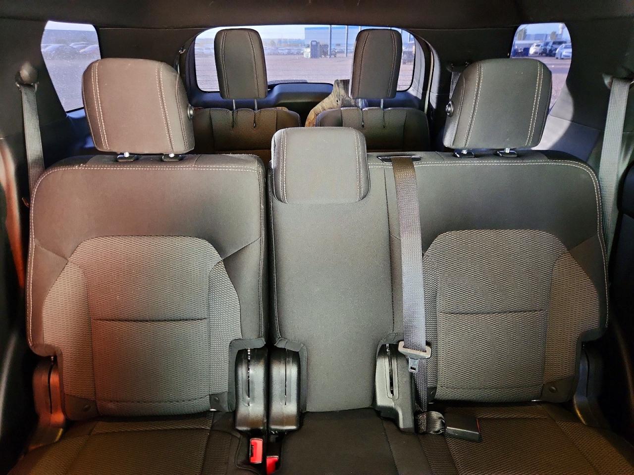2017 FORD EXPLORER XLT photo 10
