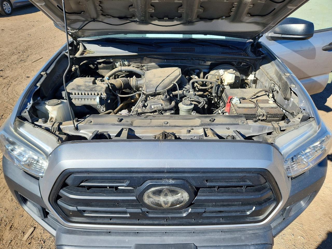 2019 TOYOTA TACOMA SR photo 21