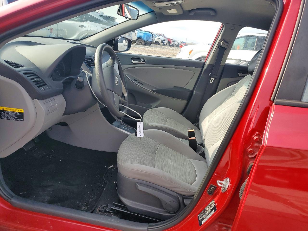 2016 HYUNDAI ACCENT SE photo 7