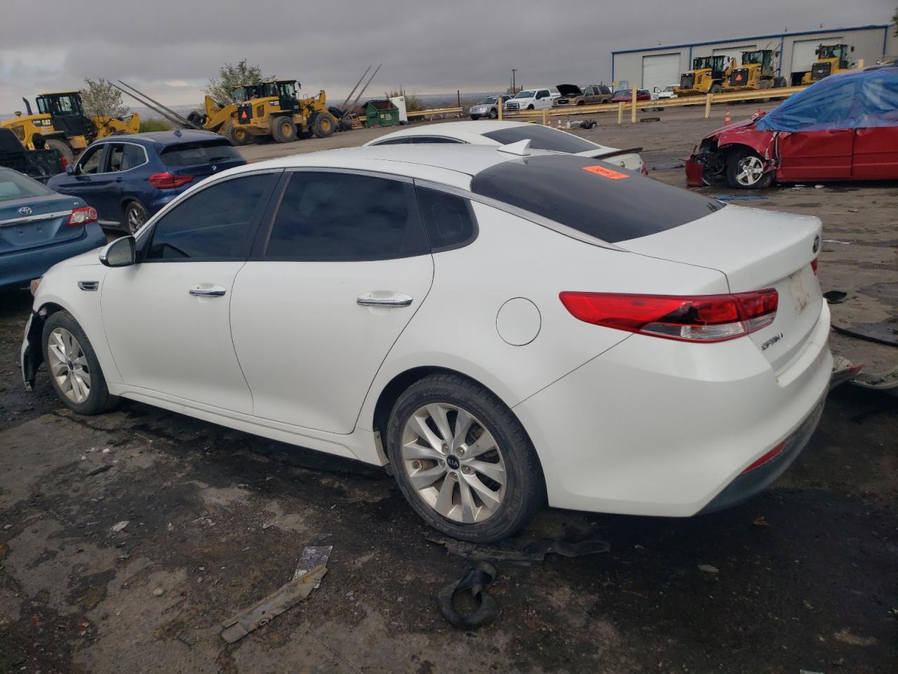 2016 KIA OPTIMA LX photo 3