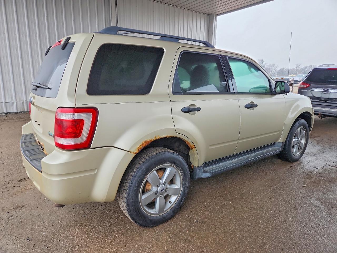 2012 FORD ESCAPE XLT photo 3
