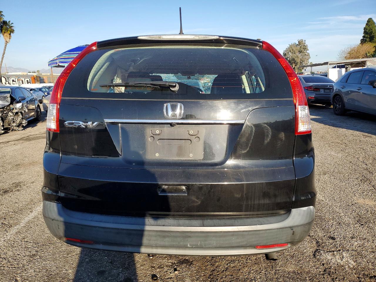 2012 HONDA CR-V LX photo 16