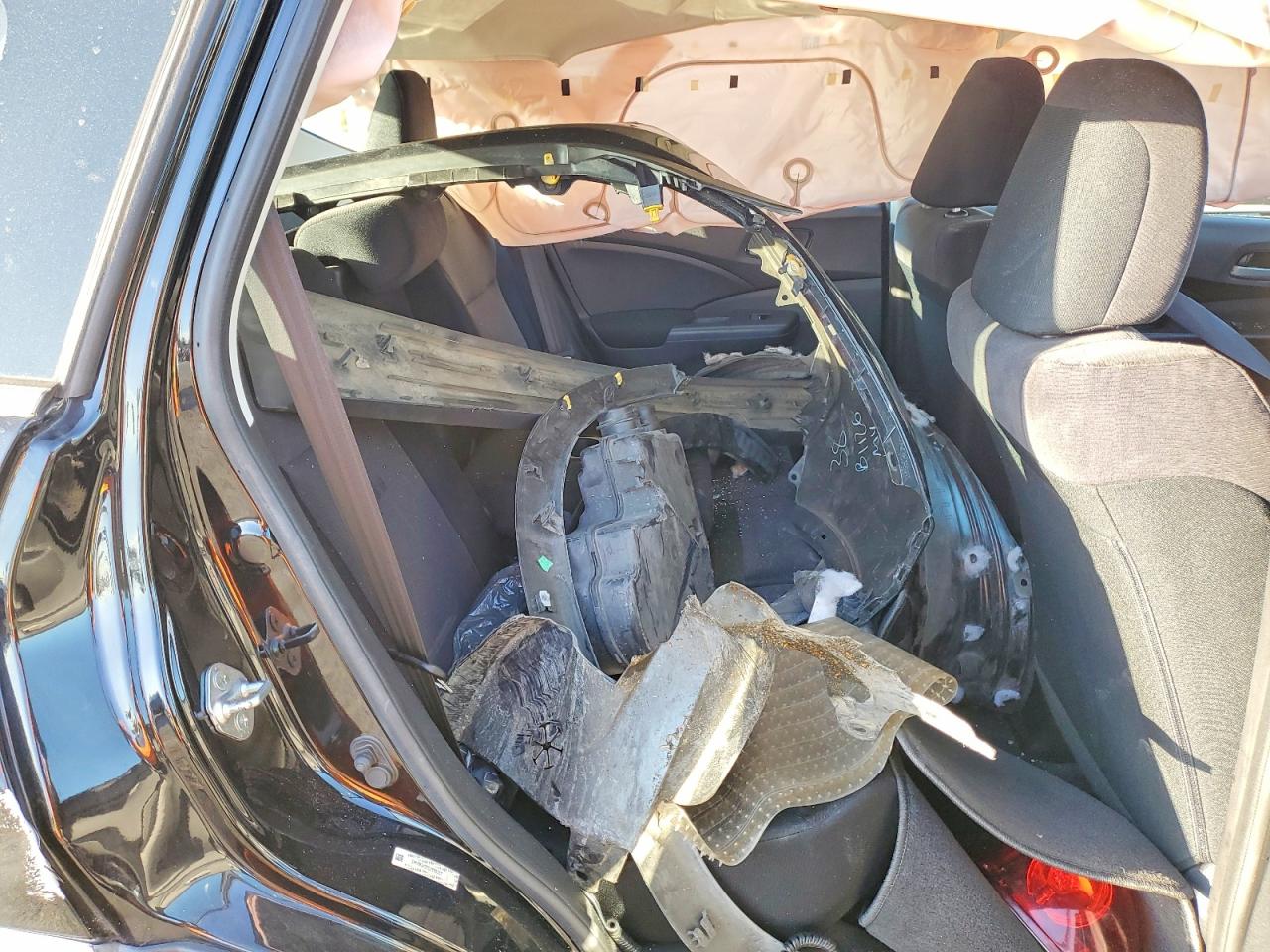 2012 HONDA CR-V LX photo 31