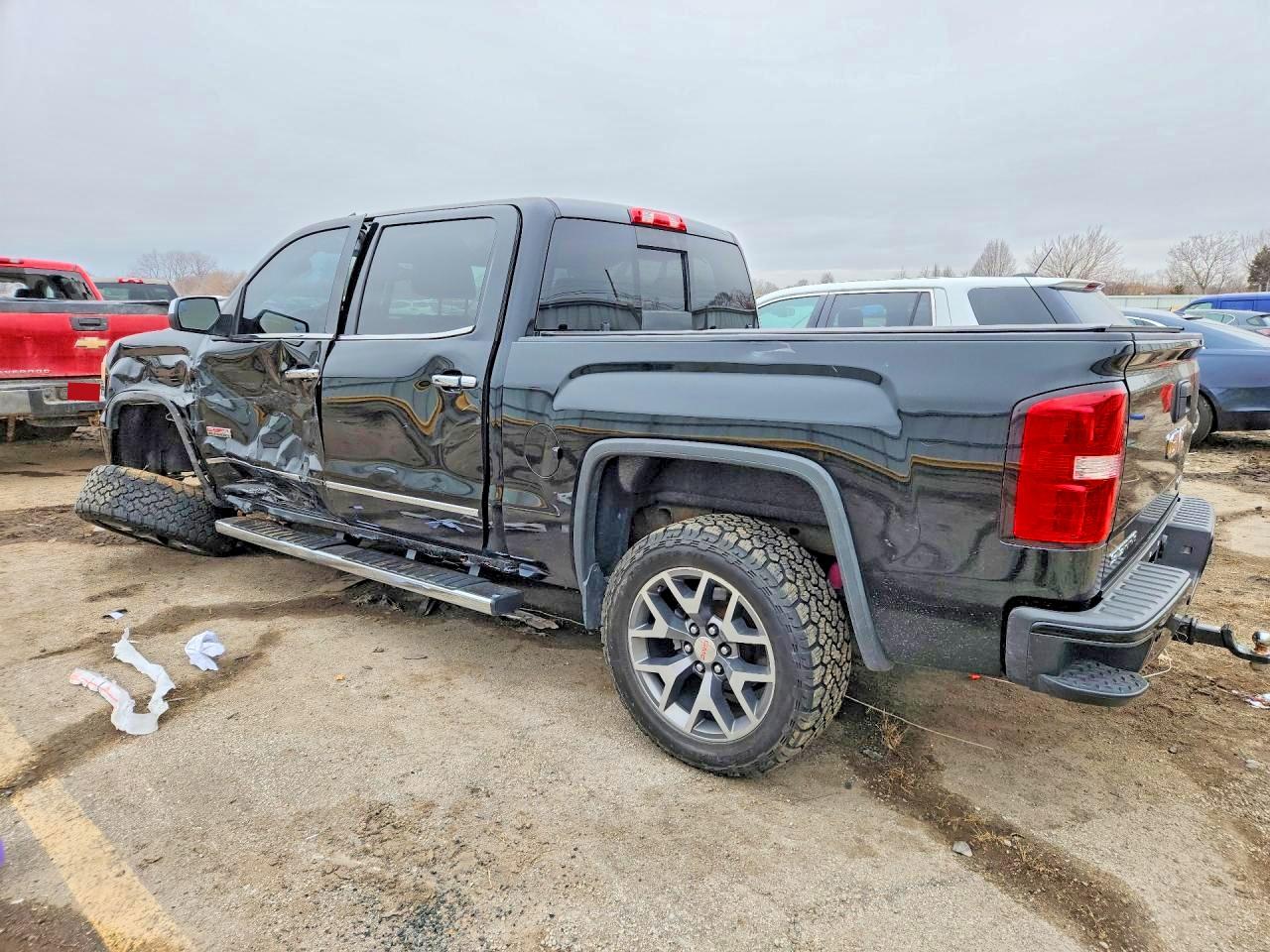 2015 GMC SIERRA K1500 SLT photo 2