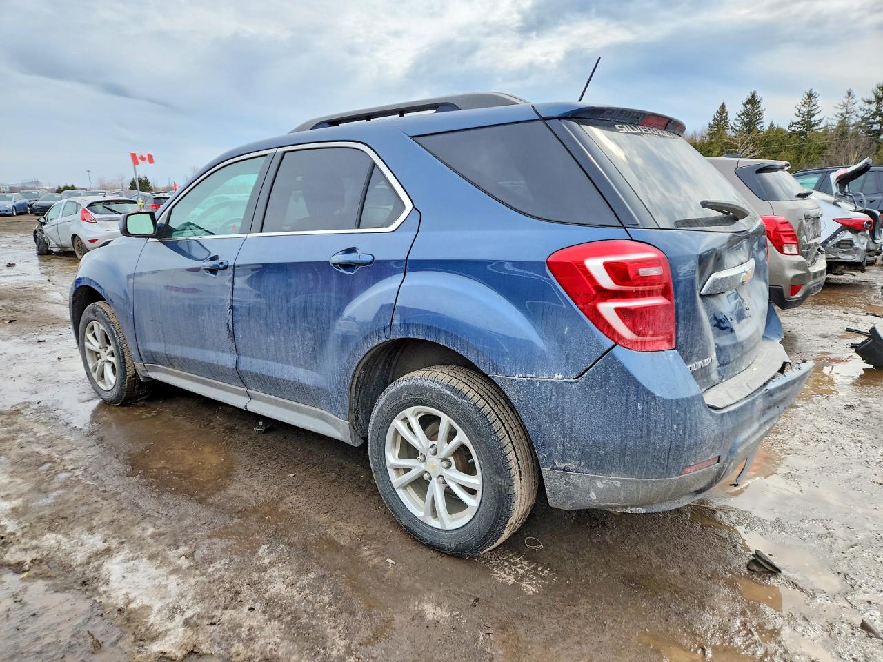 2017 CHEVROLET EQUINOX LT photo 2