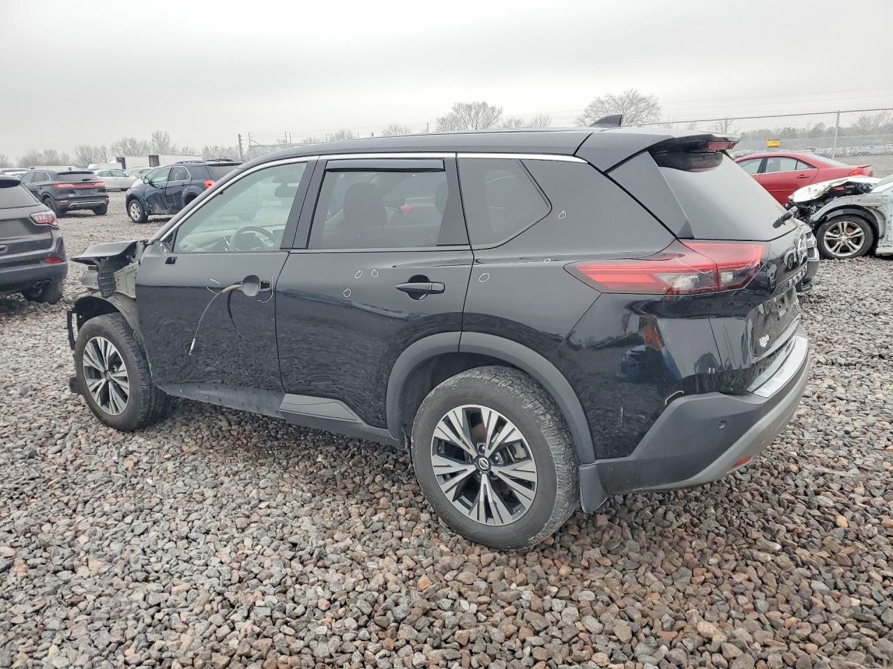 2021 NISSAN ROGUE SV photo 2