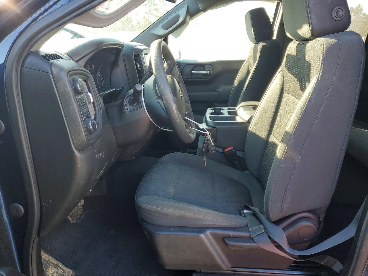 2021 CHEVROLET SILVERADO K1500 CUSTOM photo 13