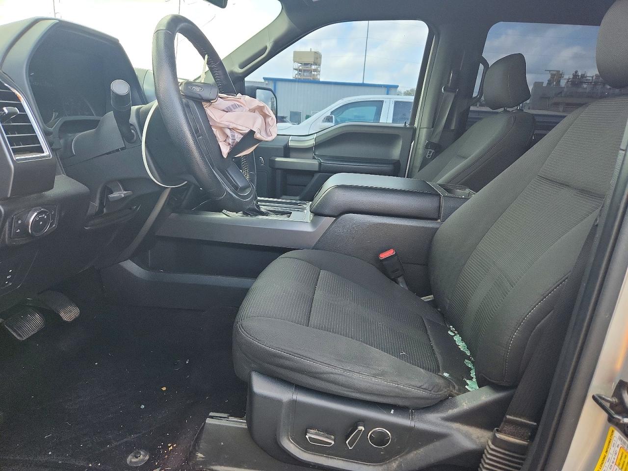 2016 FORD F150 SUPERCREW photo 13