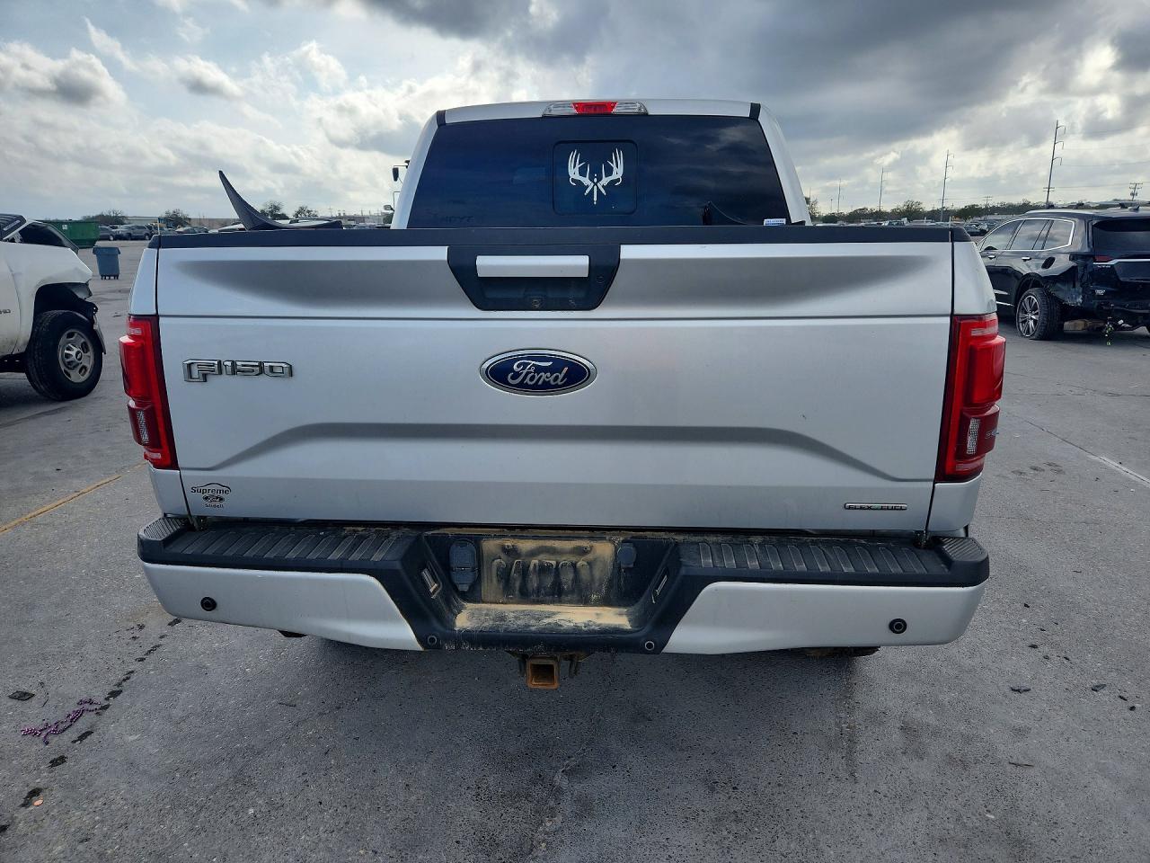 2016 FORD F150 SUPERCREW photo 11