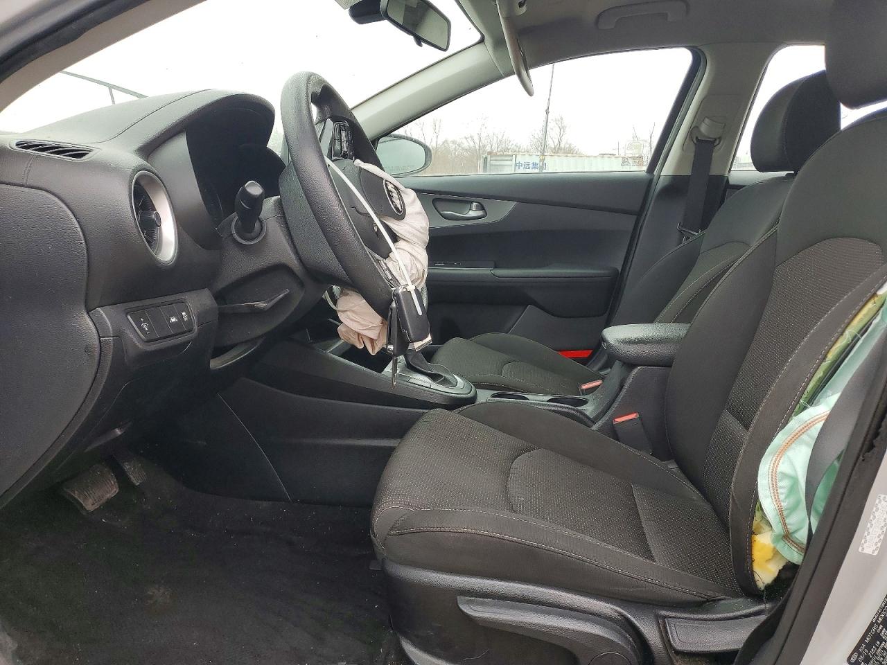 2020 KIA FORTE LXS photo 19