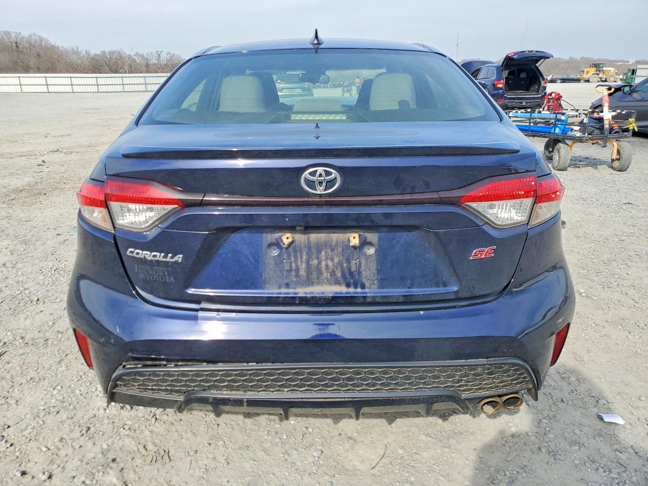2021 TOYOTA COROLLA photo 16