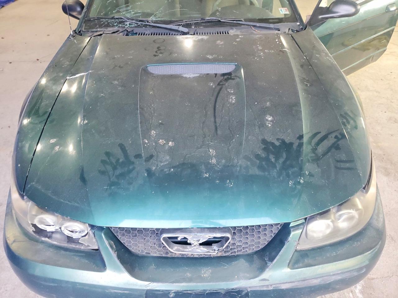 2001 FORD MUSTANG photo 31
