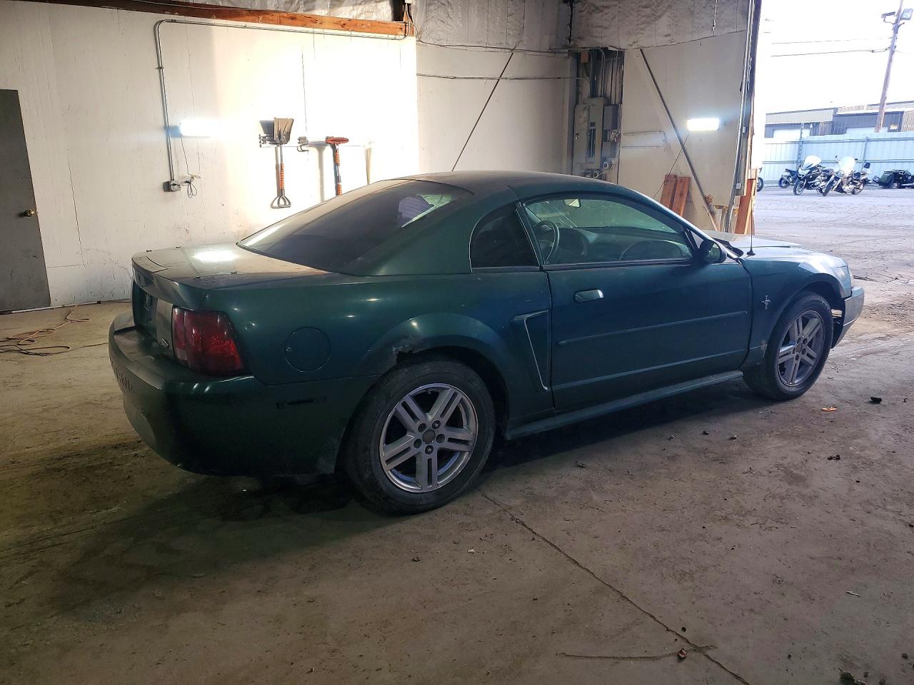 2001 FORD MUSTANG photo 7